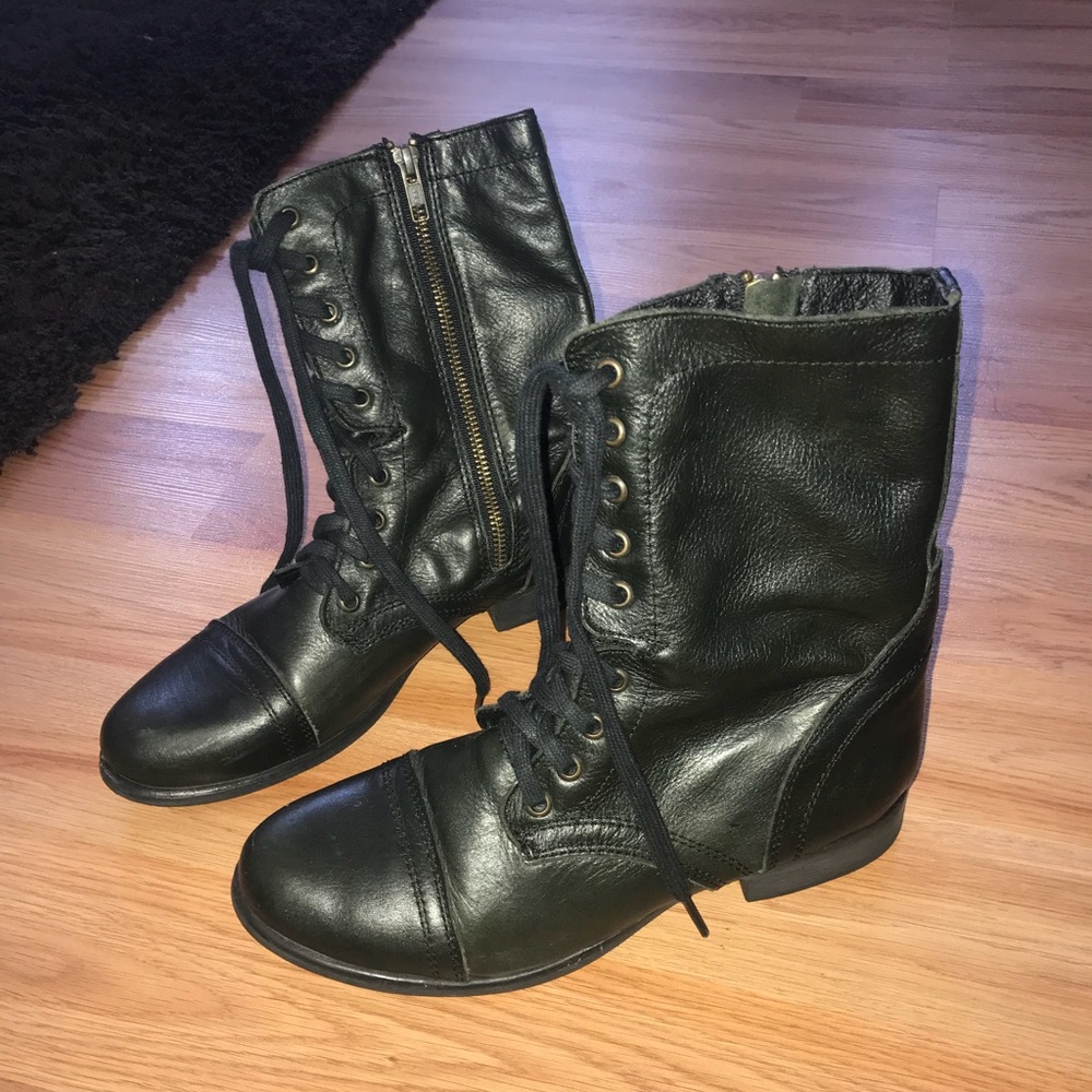 Steve Madden troopa combat boots